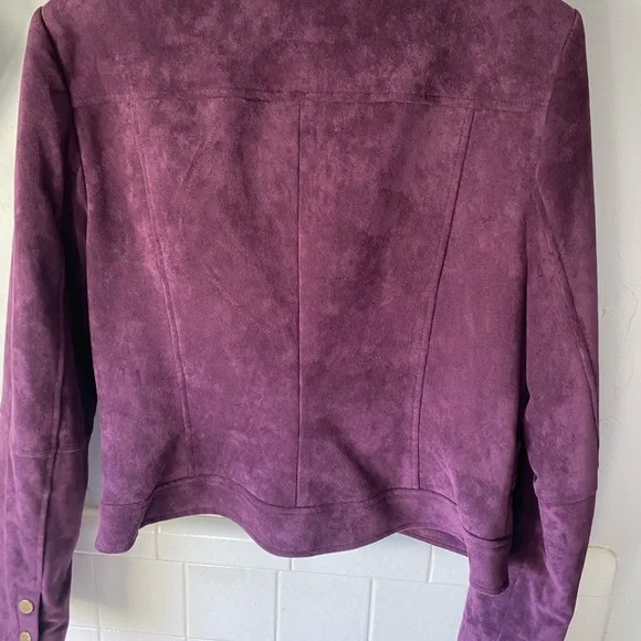 Calvin Klein Women's vegan Suede Plum Leather Jacket - Picture 3 of 7